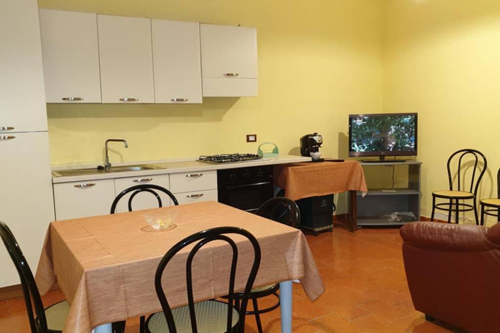 Casetta Mamma Peppina Sala Consilina Buitenkant foto